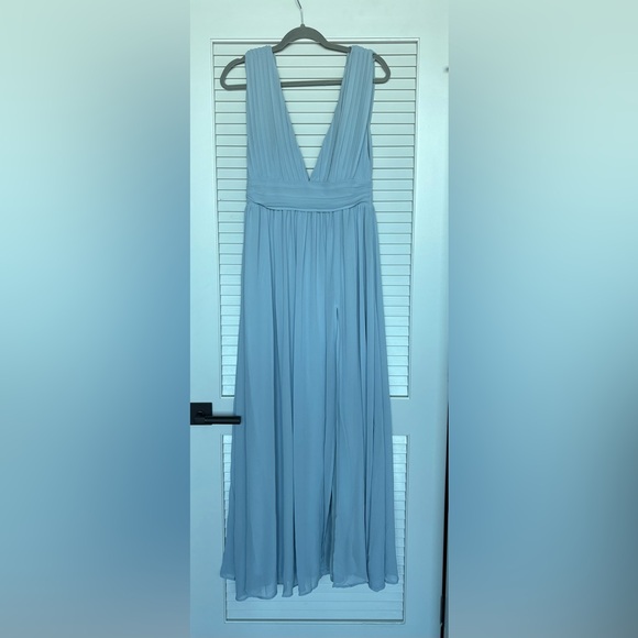 Women's Light Blue Pleated Maxi Dress - Picture 1 of 3